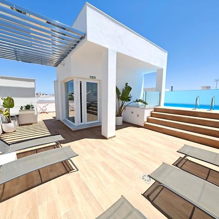 Apartamento Nuevo En Planta Baja A Con Piscina Y Solarium บาร์บาเต ภายนอก รูปภาพ